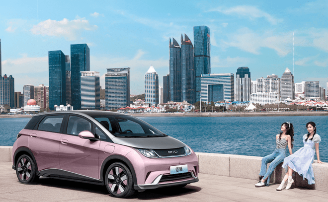 �ȁ��Ϻ������N��20�f������Ů܇��������